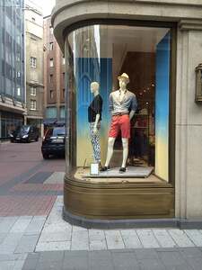 tommy-hilfiger-facade2.jpg